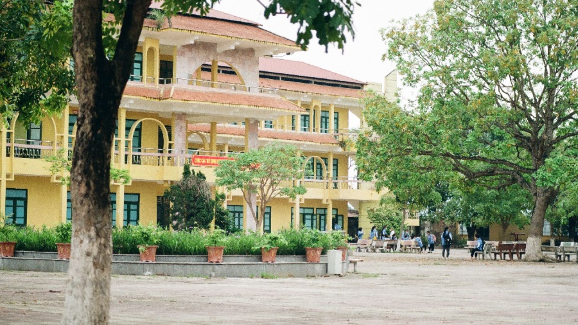 Trường THPT Quế Võ 1